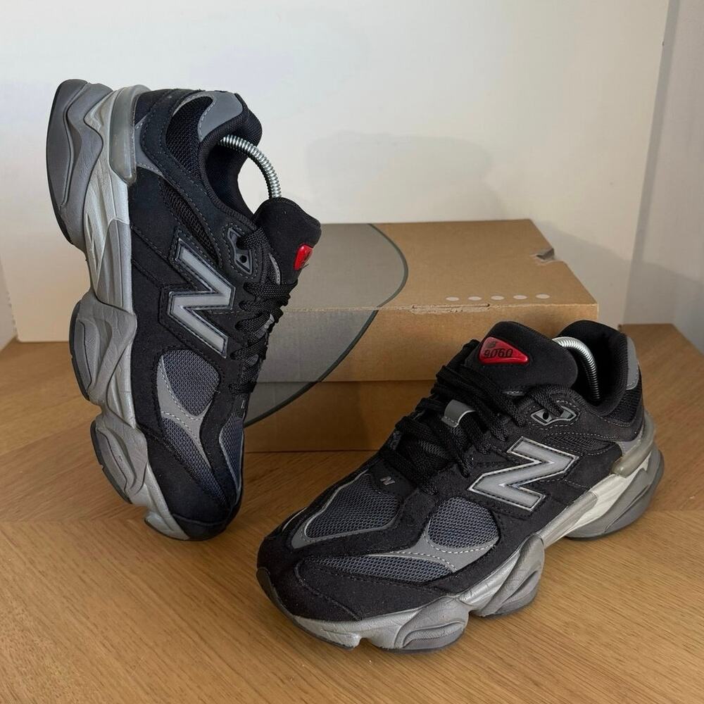 New Balance 9060 Black Castlerock Kids Sneakers - SZ 6.5 Y- 8 W